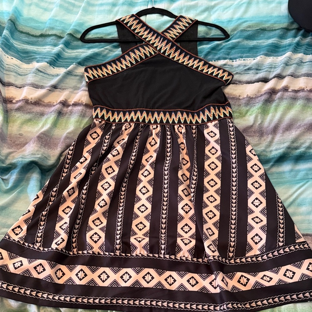 Stylish Black and Tan women’s Dress, geometrical boho print brand new W tags